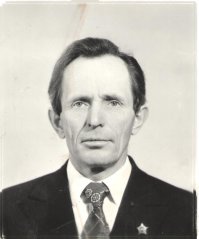 Белый Николай Михайлович, 22.12.1922 г.р.- 14.09.1990 Гвардии Сержант 
Прошел Войну с августа 1941 по октябрь 1945