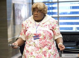 А большая мамочка? Или это просто переодевание по сценарию?