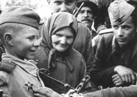 16 знаменитых снимков Великой Отечественной Войны