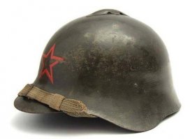 Что не видишь что каски именно советские? Если не видишь отличие, то для одаренных фото прикрепляю!
1)Советская
2)вермахта