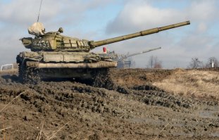 Генеральная репетиция Парада Победы в Донецке (ДНР)