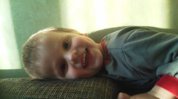 У моего малыша ямочки