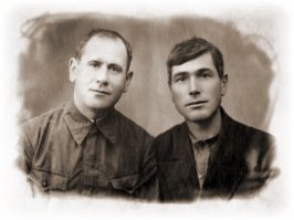 Неужели так сложно почистить фотографии своих предков?