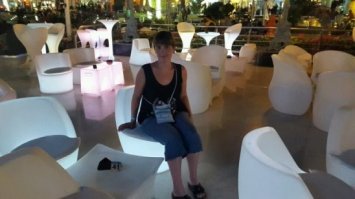 Не удержусь, добавлю: Королева унитазов...