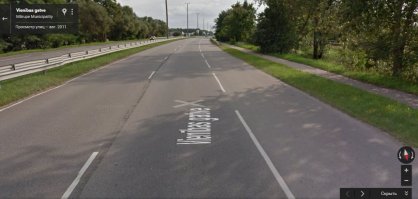 Латвия Елгавское шоссе - обочина тоже в порядке