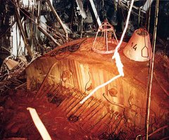 Стоять возле "Елены" - чистое самоубийство!
3000 рентген в час..