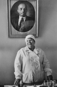 Женщины 1940-1950-х в черно-белых фотографиях Нины Лин
