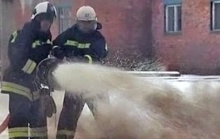 Утро наверное у него начинается так