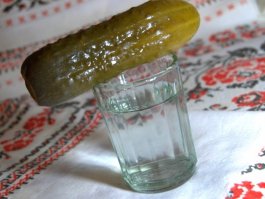 Хочь бы анестезию дали!