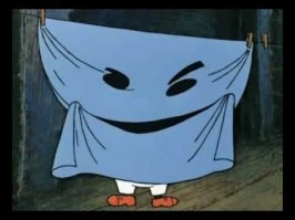 Фотограф создает фото в жанре "хоррор" вместе со своими дочерьми