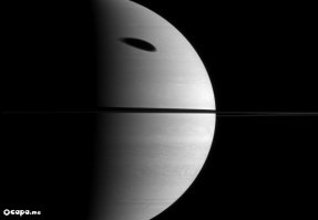 А вот ещё затмение на Сатурне! Ты гля!!