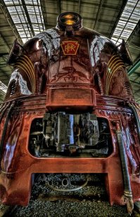 Паровоз - одна из удивительнейших машин, созданных человеком