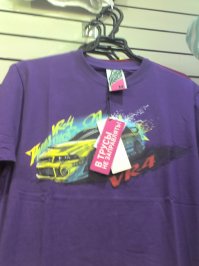 Моя личная находка 
купила себе футболку