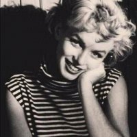 Совсем другая Монро 