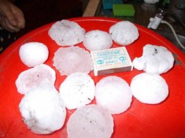 А это в Междуреченске в 2012 году. Ничуть не хуже. Машины до сих пор меченые по городу ездят.