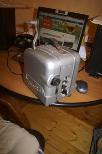 А еще домашнего кино не будет со стрекотанием проектора. Да и пленки уже рассыпаются(