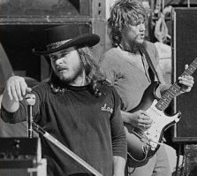 Ронни Ван Зант, Lynyrd Skynyrd (29 лет)
