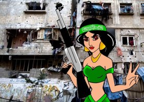 Смертельное очарование диснеевских принцесс в стрит-арте шведского художника