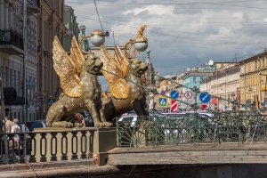 Моя фото, Канал Грибоедова, то же лес знаков и проводов... такое впечатление, что город на вечном ремонте.