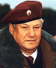 Я это читал, причём всю ветку, до конца. Первоисточник новости о награждении Кадырова затерялся в истории, на профильных форумах никаких очевидцев не нашлось (а тема периодически обсуждается аж с 2007 года). Но наградить вполне могли. Почему награждение Кадырова должно возмущать больше, чем награждение Бориса Ельцына или Марата Сафина? Ведь обесценивает берет уже сам факт вручения его посторонним людям