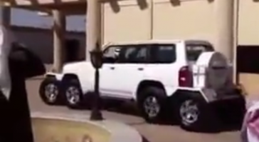 Ха, шесть колёс - а восемь слабо!?