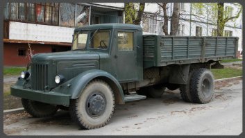 МАЗ-200 не пробовали водить)