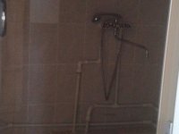 Компы видео наблюдения в комнате охраны спорное решение, надо тупо мониторы и клавиатуры оставлять, ибо через месяц засрут лишним. Да и пож сигнализацию можно было не на "Сигнал 20" сделать было, редкосное говно.... А так гут, чистенько новое все. Вот только шланг уже похоже сломали пополам=)))