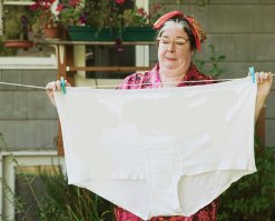 Надо было бабушку слушать и специально для таких случаев надевать.