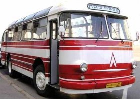 Вот самый лучший автобус! Самый теплый, самый мягкий!
Блин, какой же я старый...