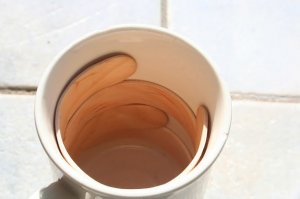 Поделка попроще для девочек - браслетики :)