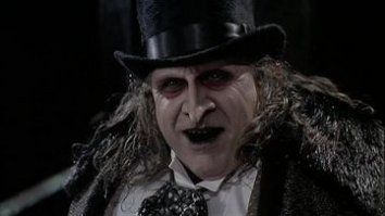 Винсент Скьявелли,к сожалению уже умер.