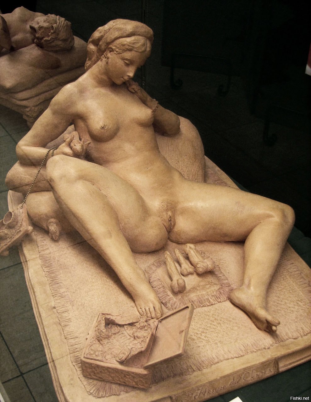 голая женская скульптура фото 19