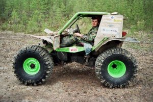 "Железяка Зуева" - вот это действительно сумасшедший самодельный внедорожник, проверенный в деле.