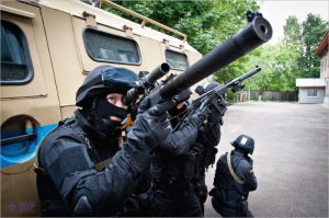 Вот этим парням и дизайн и расцветка этого аппарата подойдет.Останется только броню поставить.))