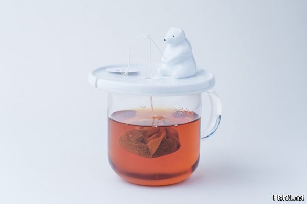 Кгхм. Если бы ещё пакетные напитки можно было назвать чаем...


 И не о пакетиках, но о "чае":