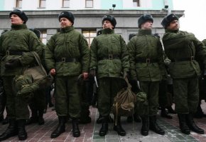 Не только солдаты, все сухопутные как гастарбайтеры какие то