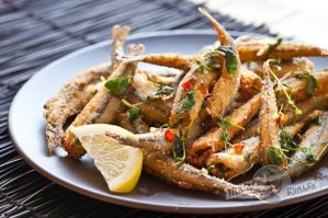 Корюшка жареная. Санкт-Петербург.