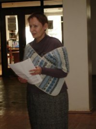 Тогда уж нужно упомянуть и многочисленные роли в театре,и первую жену Виктора Эльвиру, с которой он прожил 20 лет когда еще не был ни Ломоносовым,ни Ермаком.