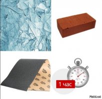 Тату-мастер создаёт великолепные черно-белые татуировки со змеями