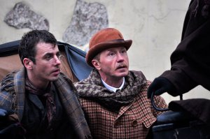 Актёр был ВЕЛИКОЛЕПНЫЙ! Понравился по фильму ЖУРОВ, Но самая на мой взгляд удачная его роль- "доктор Ватсон" в экранизации Шерлока Холмса 2013г! ВСЕМ РЕКОМЕНДУЮ!!! Вообще эту версию "Холмса" считаю ЛУЧШЕЙ! Жаль что в связи со смертью актёра- продолжения не будет! Так что, актёр талантливый, чего не могу сказать об Алексее Панине! НЕ ПУТАТЬ!