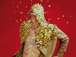 Мечты и мысли людей отображаются в их сюрреалистических портретах