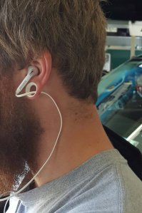 ОМГ! Теперь я знаю, для чего делают тоннели в ушах!!! Мой мир никогда не будет прежним...