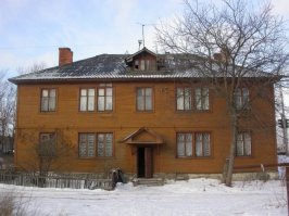 А я вот в таком 14 лет прожил. г Ковдор Мурманская обл