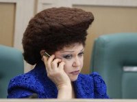 Мечты и мысли людей отображаются в их сюрреалистических портретах