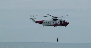 Бывает шатается, но держится, зараза!