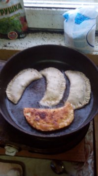 такая форма удобней залепляется