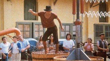 20 редких исторических фотографий, на которых запечатлены процессы различных производств 