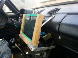 К такой акустике еще и android-мультимедиа в комплекте.;)