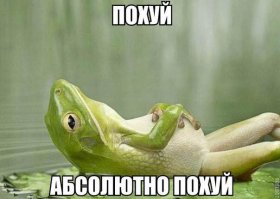 Рианна впечатлила откровенными фото в бассейне