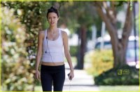 Саммер - одна из немногих азиаток, которых не грех и европейцу чпокнуть! :) (что интересно, сама она заявляет, что у неё нет азиатских корней - но где вы видели таких немок?!!)